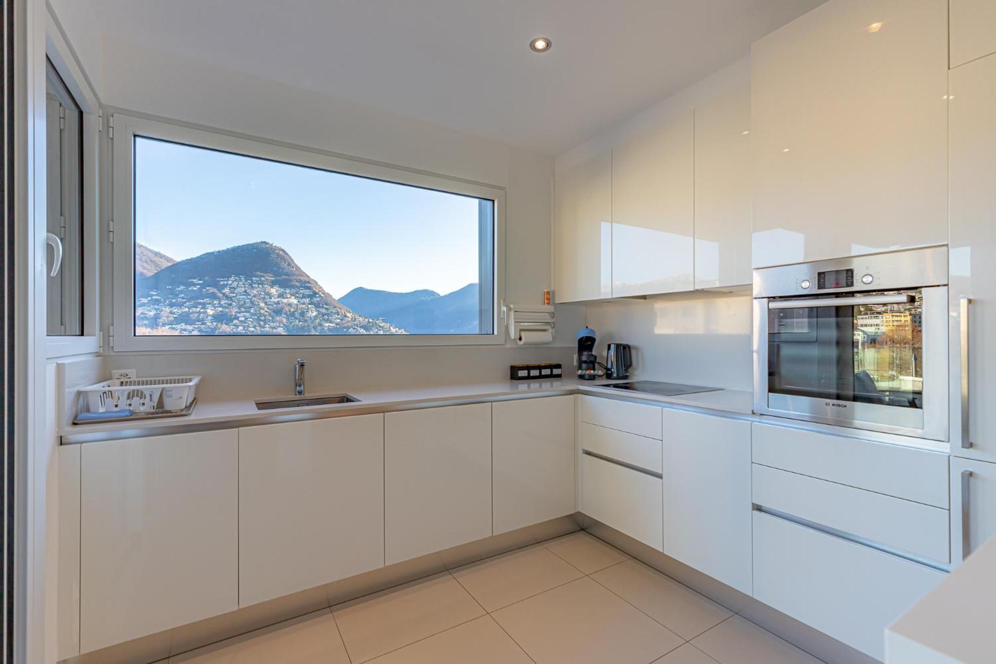 Imperial Of Lugano 3 With A Lake View Behind The Station And 10 Min From The Lake Of Лугано Экстерьер фото