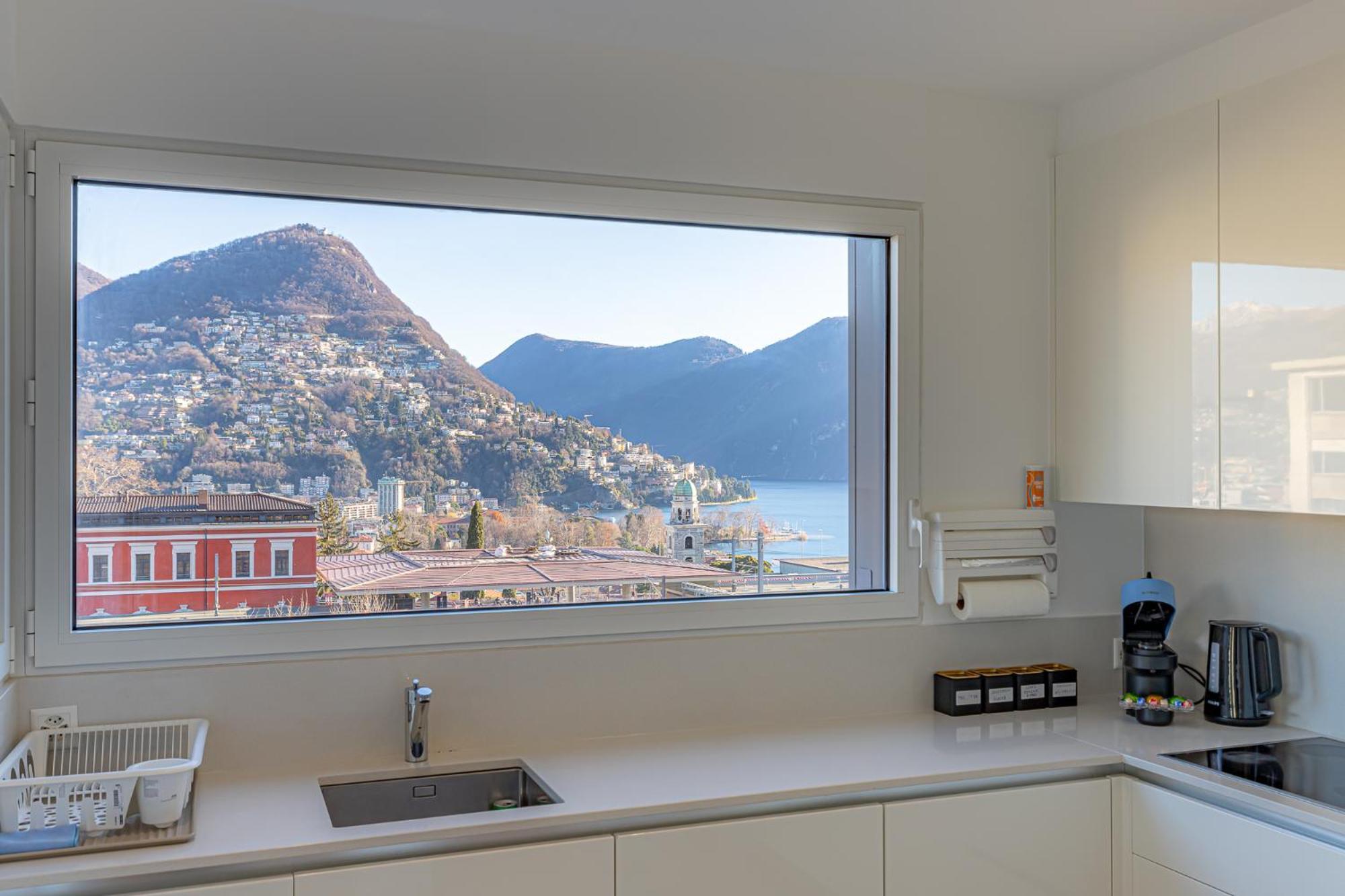 Imperial Of Lugano 3 With A Lake View Behind The Station And 10 Min From The Lake Of Лугано Экстерьер фото